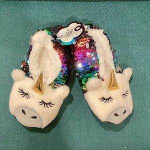 NWT Unicorn Rainbow Sequin Slippers -sz- S/M or 9to11 Girls